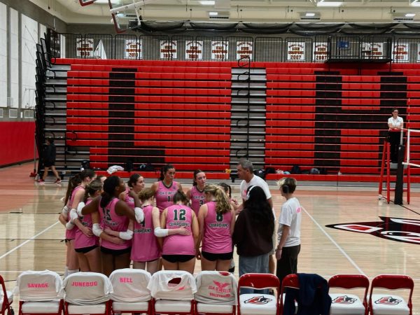 Ida B. Wells’ varsity volleyball team comes back for vengeance against fierce rival Lincoln, but has no such luck